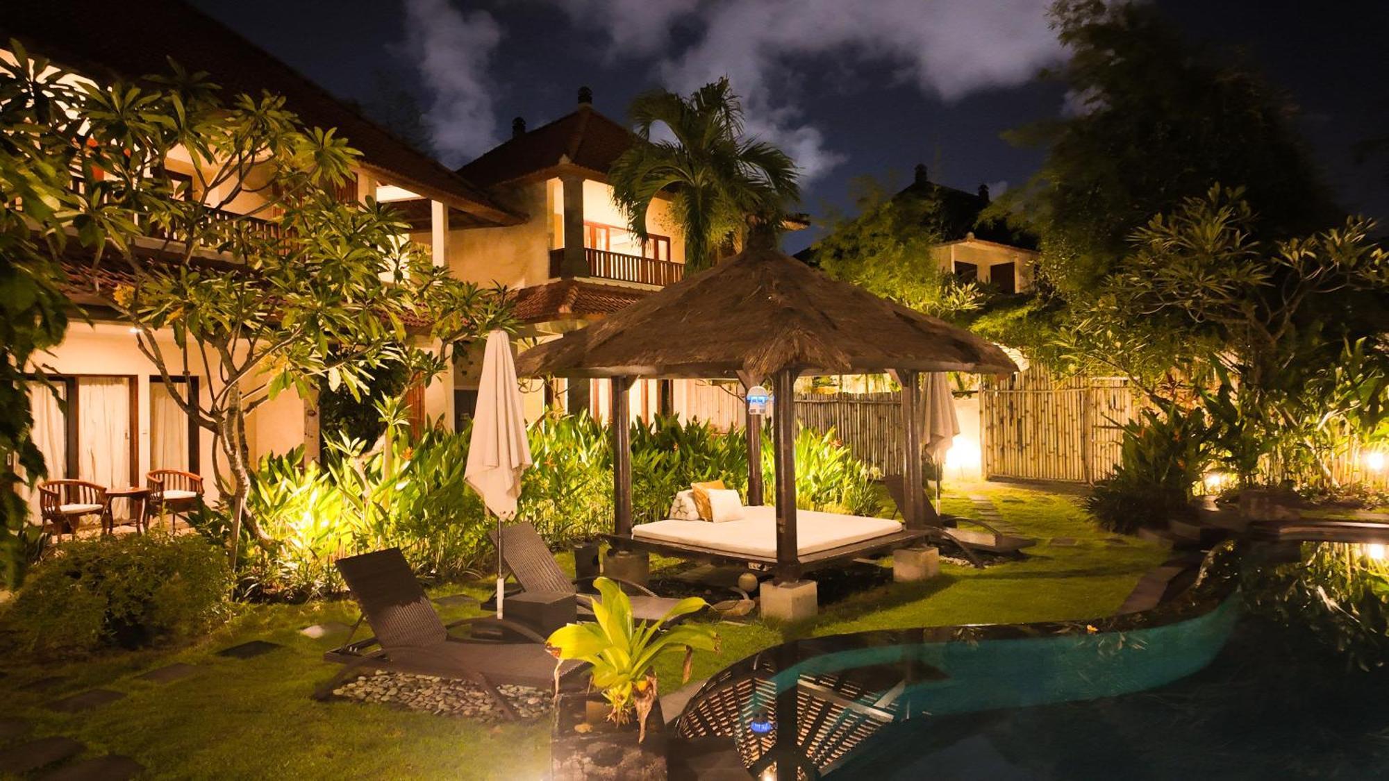 Villa Diana Bali 16 Bedrooms Seminyak  Exterior photo