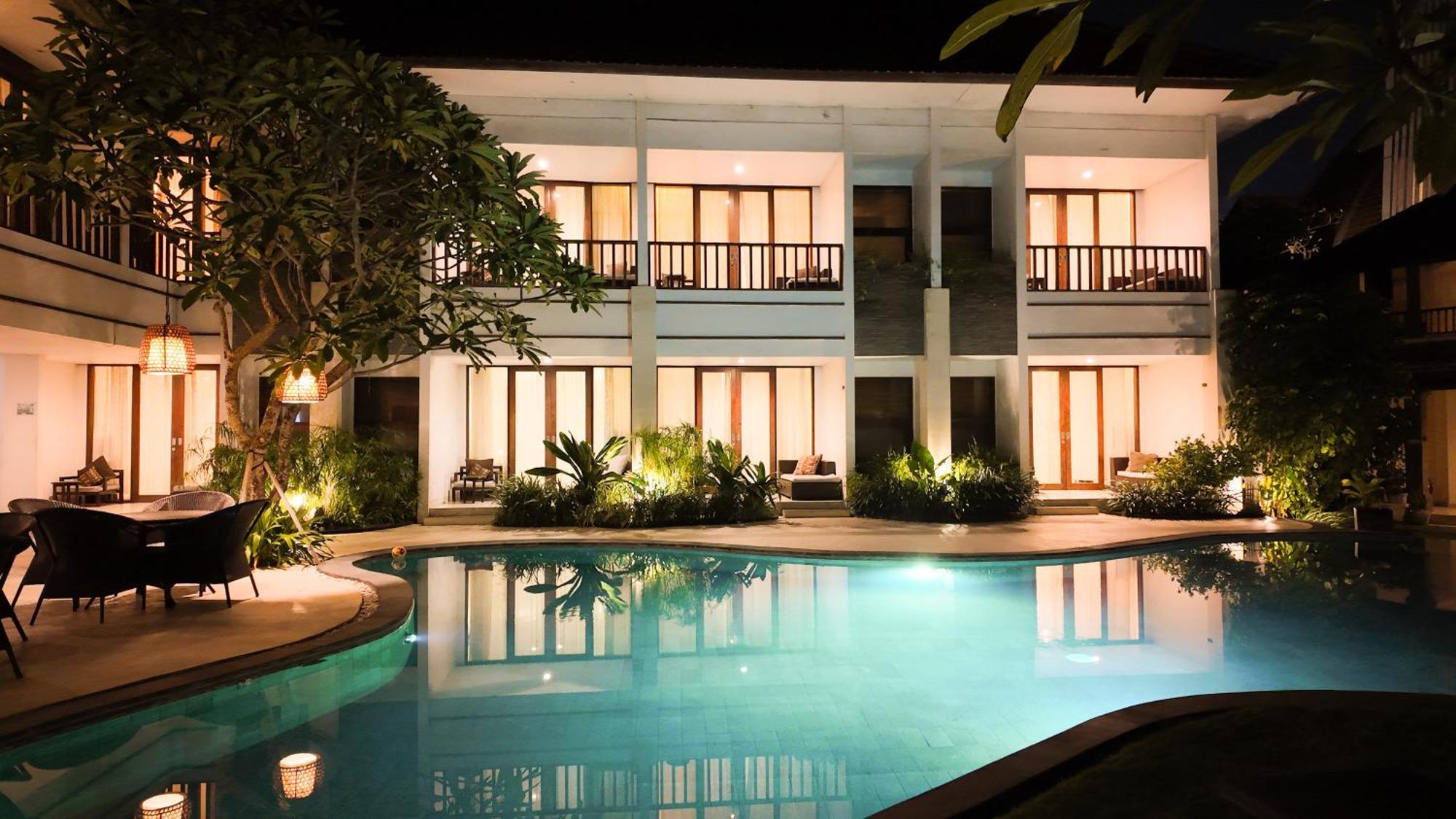 Villa Diana Bali 16 Bedrooms Seminyak  Exterior photo