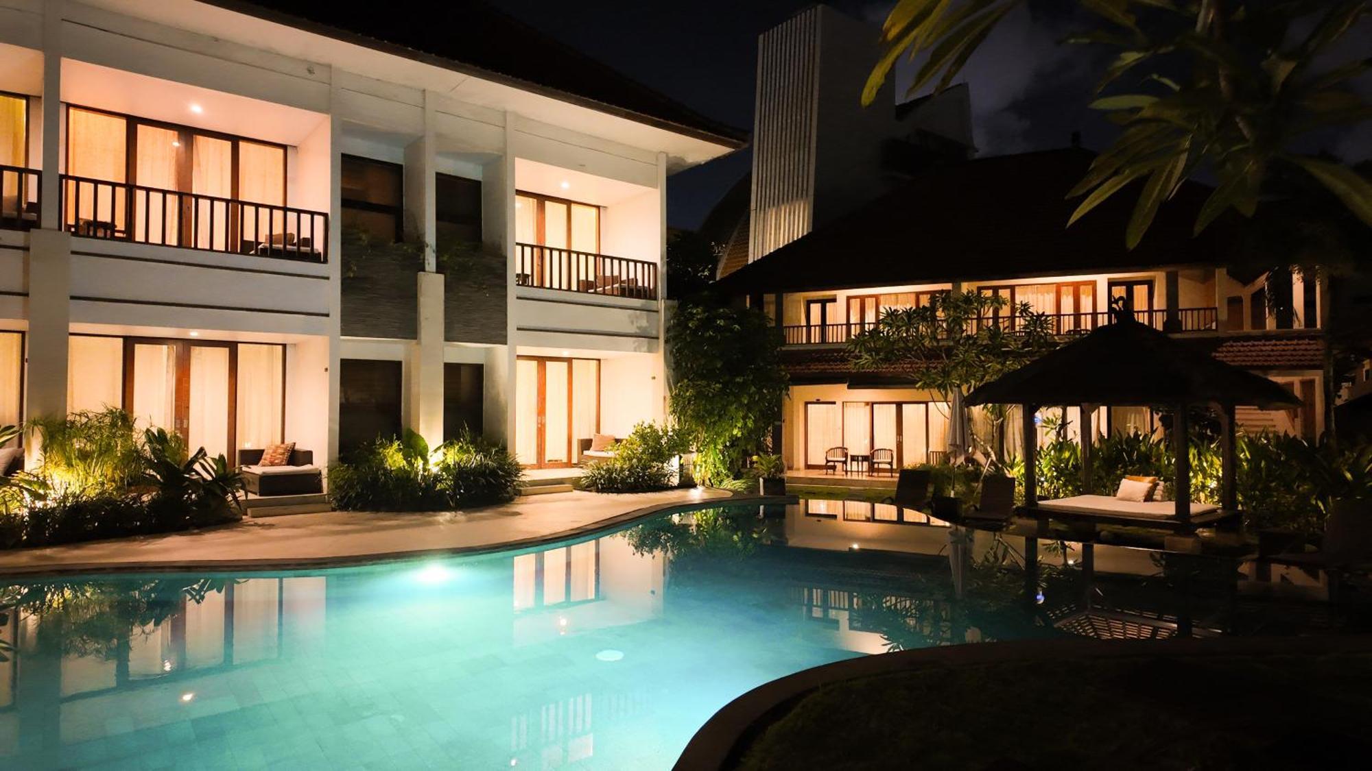 Villa Diana Bali 16 Bedrooms Seminyak  Exterior photo