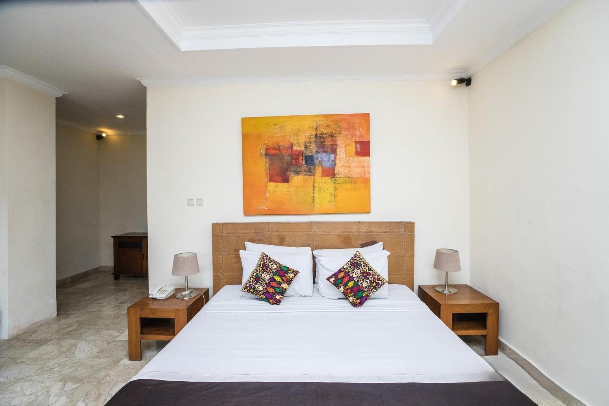 Villa Diana Bali 16 Bedrooms Seminyak  Exterior photo