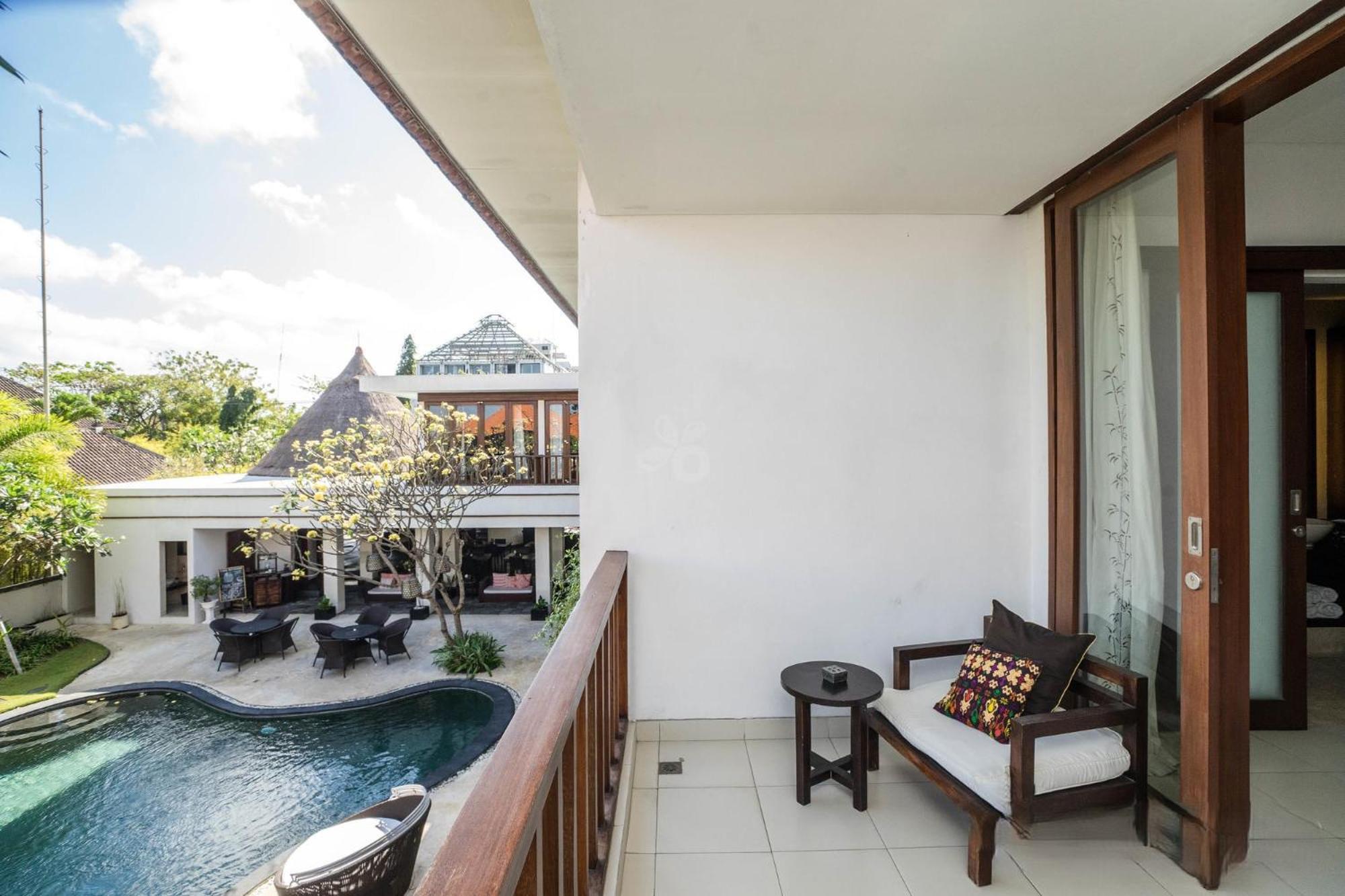 Villa Diana Bali 16 Bedrooms Seminyak  Exterior photo