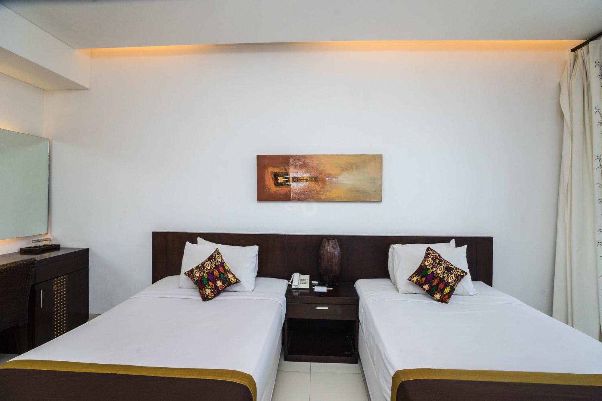 Villa Diana Bali 16 Bedrooms Seminyak  Exterior photo