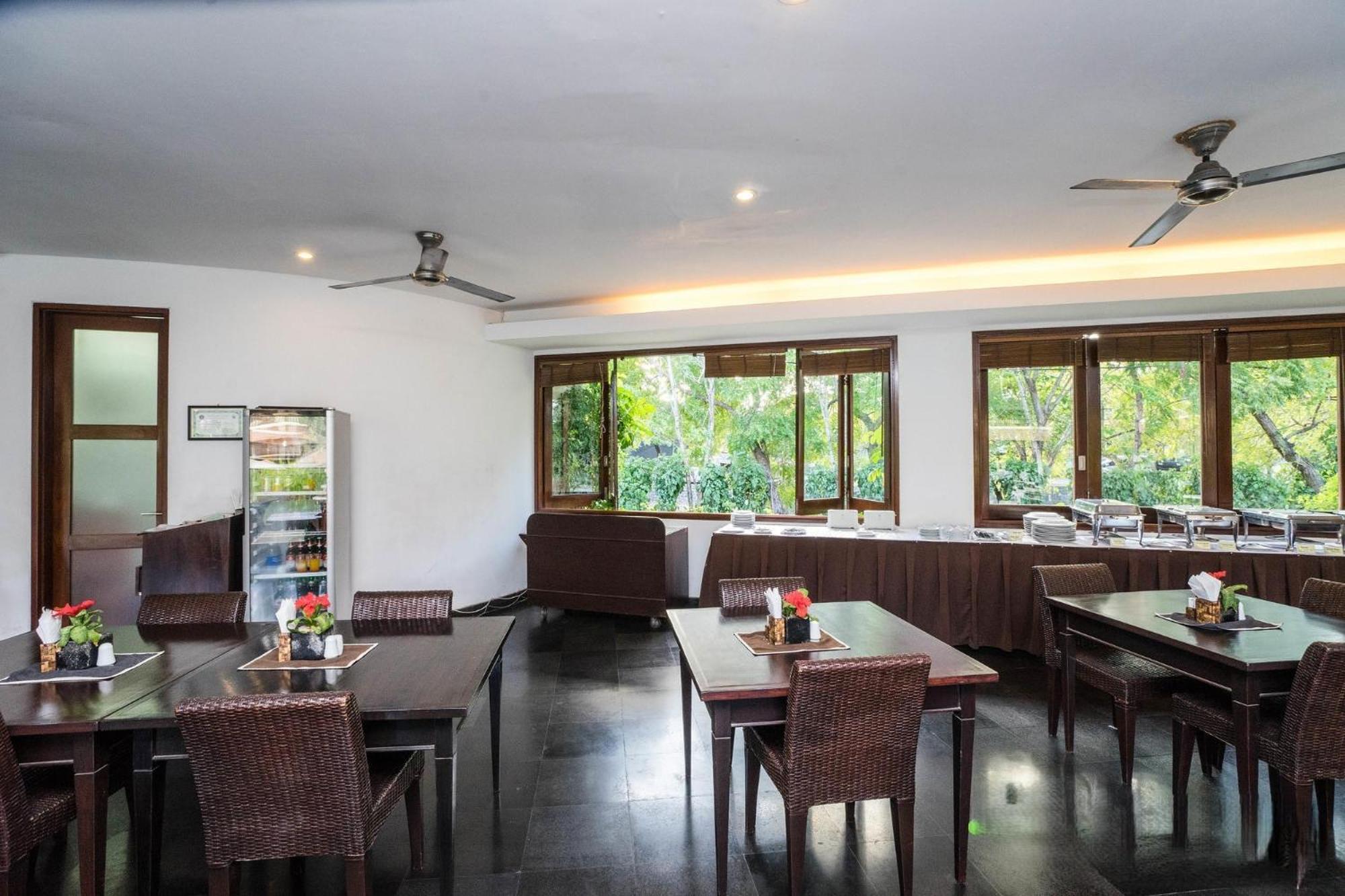 Villa Diana Bali 16 Bedrooms Seminyak  Exterior photo
