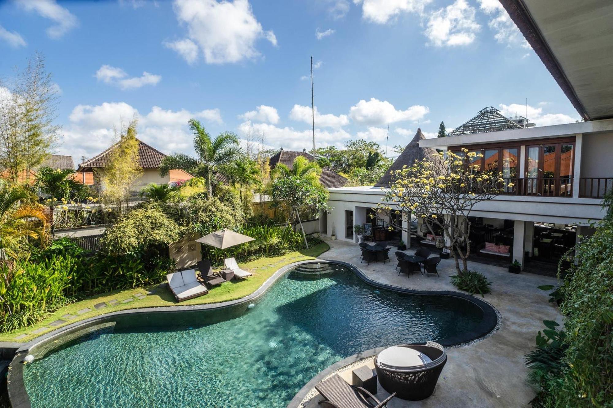 Villa Diana Bali 16 Bedrooms Seminyak  Exterior photo