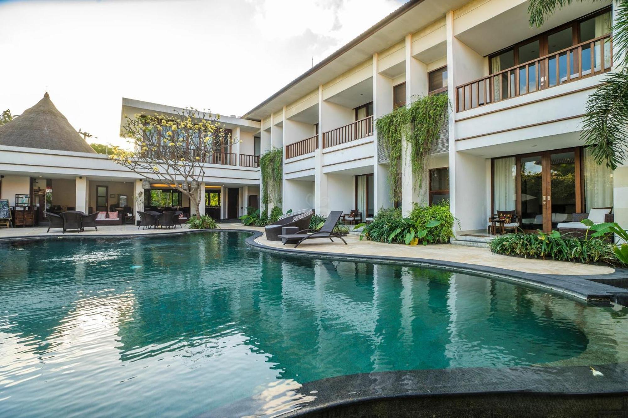Villa Diana Bali 16 Bedrooms Seminyak  Exterior photo